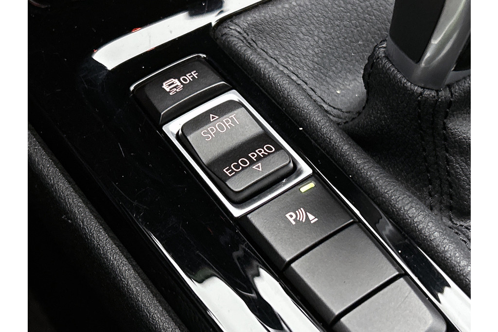 BMW X1 SDrive18i High Executive Edition Automaat (GROOT-NAVIGATIE, CAMERA, STOELVERWARMING, ELEKT. STOELEN, SFEERVERLICHTING) 48830915-8.jpg | Autocentrum Brabant Breda