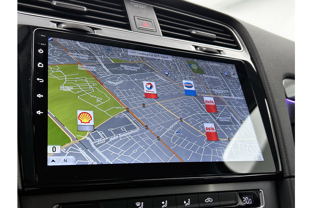 Volkswagen Golf 1.2 TSI Highline (Goed onderhoud,Trekhaak, Navi, Climate Con, Etc) 48840569-11.jpg | Autocentrum Brabant Breda