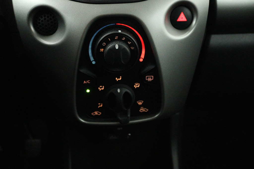 Peugeot 108 1.0 e-VTi Blue Lion (AIRCO, BLUETOOTH) 48863459-18.jpg | Autocentrum Brabant Breda