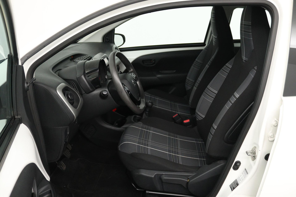 Peugeot 108 1.0 e-VTi Blue Lion (AIRCO, BLUETOOTH) 48863459-21.jpg | Autocentrum Brabant Breda