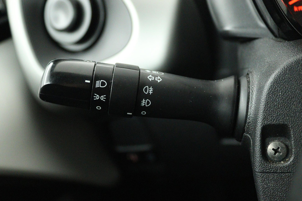 Peugeot 108 1.0 e-VTi Blue Lion (AIRCO, BLUETOOTH) 48863459-9.jpg | Autocentrum Brabant Breda