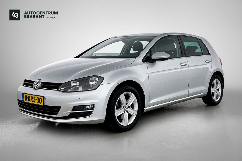 Volkswagen Golf 1.2 TSI Highline (Goed onderhoud, NL-auto, Navi, Parkeerhulp, Cruise Con, Etc) 49031826-0.jpg | Autocentrum Brabant Breda