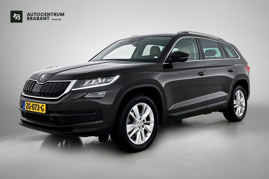 Škoda Kodiaq 1.5 TSI Ambition Business(NL-auto, Dealer OnderH, Trekhaak, Carplay, StoelV V+A, Navi, PDC, Cruise Con, Etc) 49183014-0.jpg | Autocentrum Brabant Breda