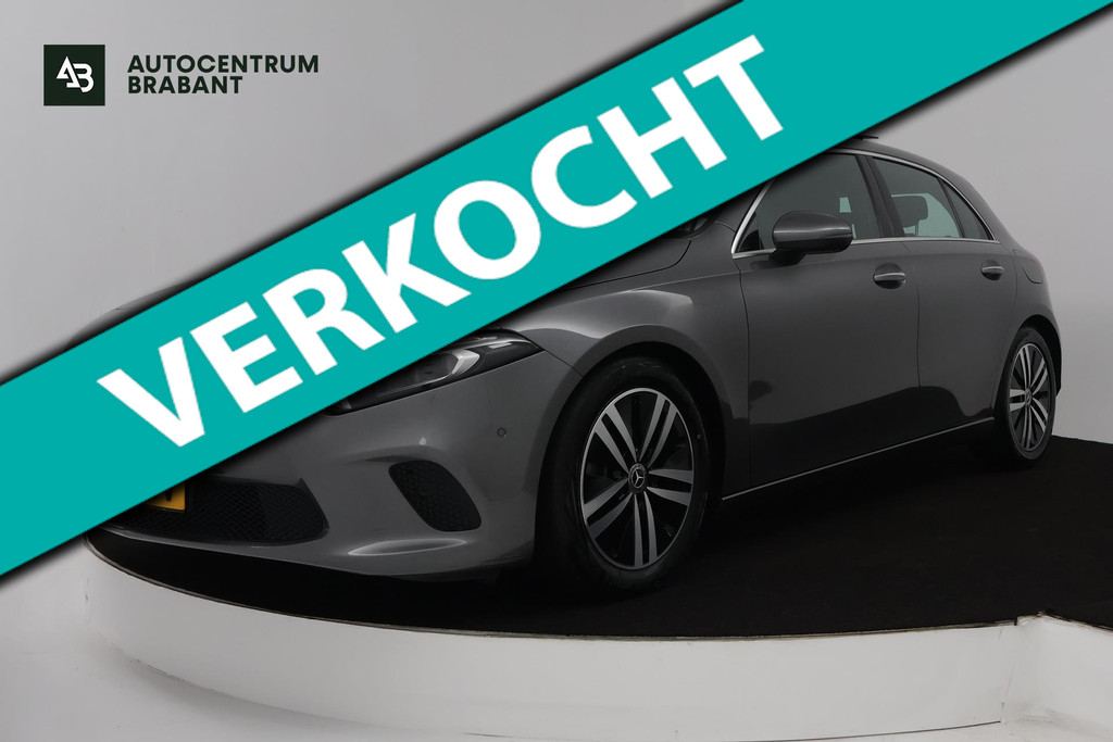 Mercedes-Benz A-Klasse 180 Business Solution Luxury (PANORAMADAK, TREKHAAK, STOELVERWARMING, ELEKTR STOELEN, SFEERVERLICHTING) 49293915-0.jpg | Autocentrum Brabant Breda