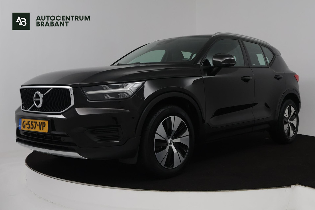 Volvo XC40 1.5 T3 R-Design (TREKHAAK, DIGITALE COCKPIT, PARKEERSENSOREN, AUTOMAAT, NAVIGATIE CARPLAY) 49294043-0.jpg | Autocentrum Brabant Breda