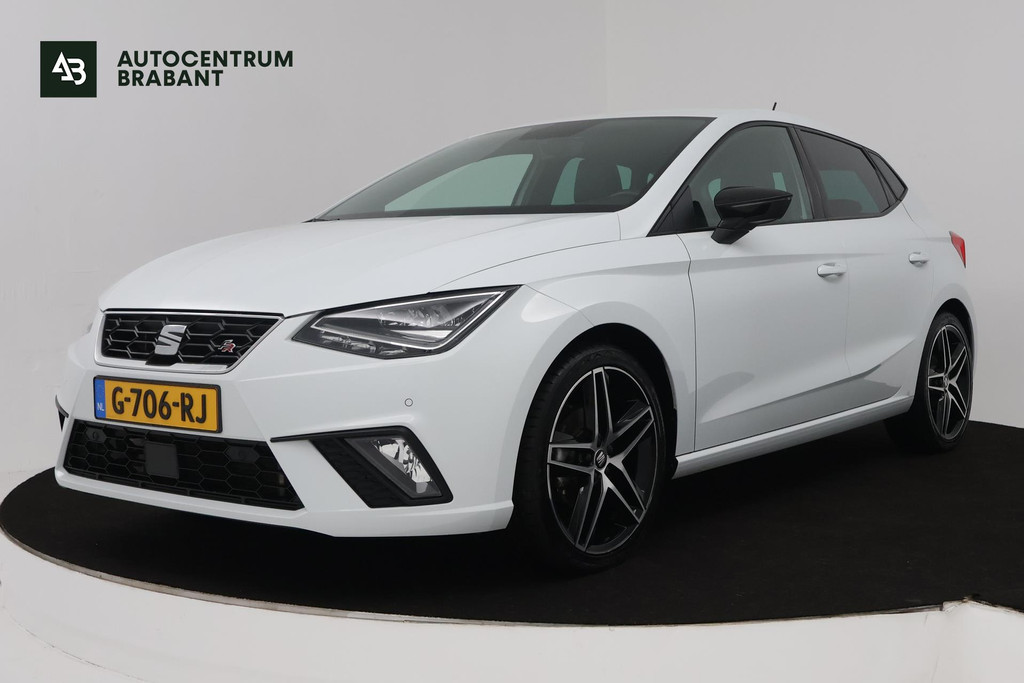 SEAT Ibiza 1.0 TSI FR Business Intense (DIGITALE COCKPIT, NAVIGATIE, ACHTERUITRIJCAMERA, PARKEERSENSOREN, CRUISE CONTROL) 49294089-0.jpg | Autocentrum Brabant Breda