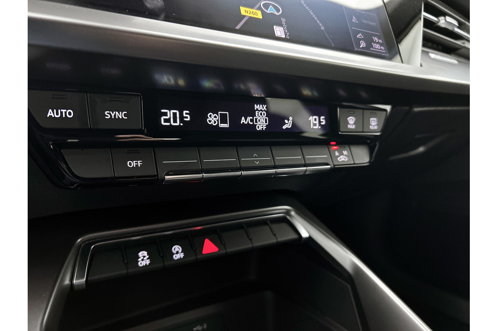Audi A3 Sportback 35 TFSI Business edition Automaat (NAVI, ADAPTIVE CRUISE, CARPLAY, VIRTUAL COCKPIT, 1e EIGENAAR) 49571317-16.jpg | Autocentrum Brabant Breda