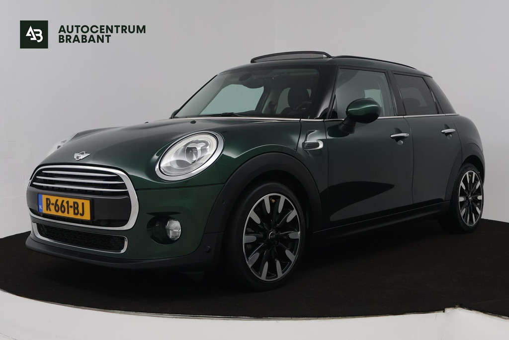 MINI Mini 1.5 Cooper Pepper Serious Business Automaat (PANORAMADAK, NAVIGATIE, STOELVERWARMING, PARKEERSENSOREN) 49728251-0.jpg | Autocentrum Brabant Breda