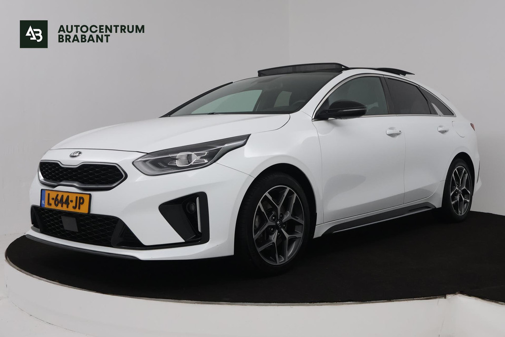 Kia ProCeed 1.5 T-GDI GT-PlusLine (PANORAMADAK, ACHTERUITRIJCAMERA, ELEKTR STOELEN, STOEL/STUUR VERWARMING) 49986648-0.jpg | Autocentrum Brabant Breda