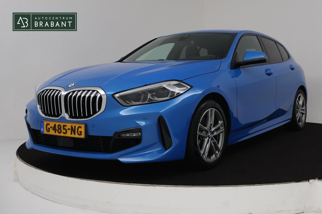 BMW 1-serie 118i Executive Edition M-Sport (M-PAKKET, ADAPTIVE CRUISE, CAMERA, CARPLAY, DEALER ONDERHOUDEN) 50058323-0.jpg | Autocentrum Brabant Breda