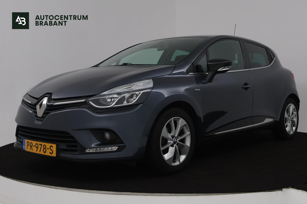 Renault Clio 0.9 TCe Limited (PARKEERSENSOREN, CRUISE CONTROL, NAVIGATIE, BLUETOOTH, AIRCO) 50084892-0.jpg | Autocentrum Brabant Breda