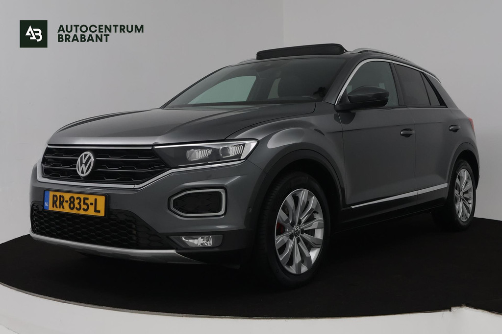 Volkswagen T-Roc 2.0 TSI 4Motion Sport (PANORAMADAK, TREKHAAK, STOELVERWARMING, ACHTERUITRIJCAMERA, DIGITALE COCKPIT) 50164107-0.jpg | Autocentrum Brabant Breda