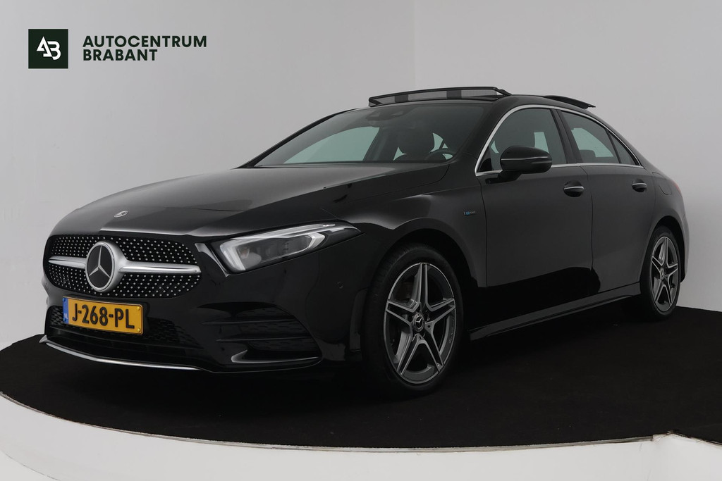 Mercedes-Benz A-Klasse 250 e Premium Plus (PANORAMADAK, STOELVERWARMING, ELEKTR STOELEN, CAMERA, SFEERVERLICHTING, SENSOREN) 50174371-0.jpg | Autocentrum Brabant Breda