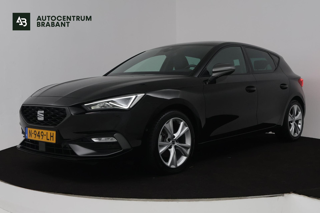 SEAT Leon 1.5 eTSI FR Intense Automaat (VIRTUAL COCKPIT, SFEERVERLICHTING, ADAPTIVE CRUISE, STUUR-/STOELVERWARMING, 1e EIGENAAR) 50295660-0.jpg | Autocentrum Brabant Breda