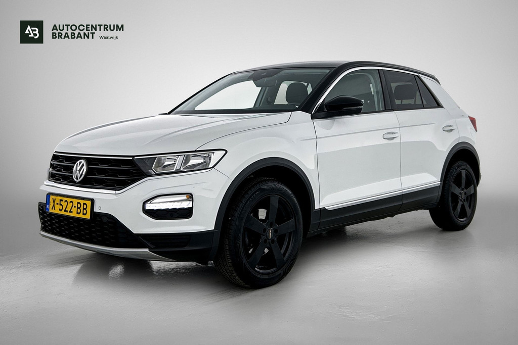Volkswagen T-Roc 1.5 TSI Sport(Goed OnderH, Navi, StoelV, Camera, PDC V+A, Addapt Cruise, Etc) 50329217-0.jpg | Autocentrum Brabant Breda