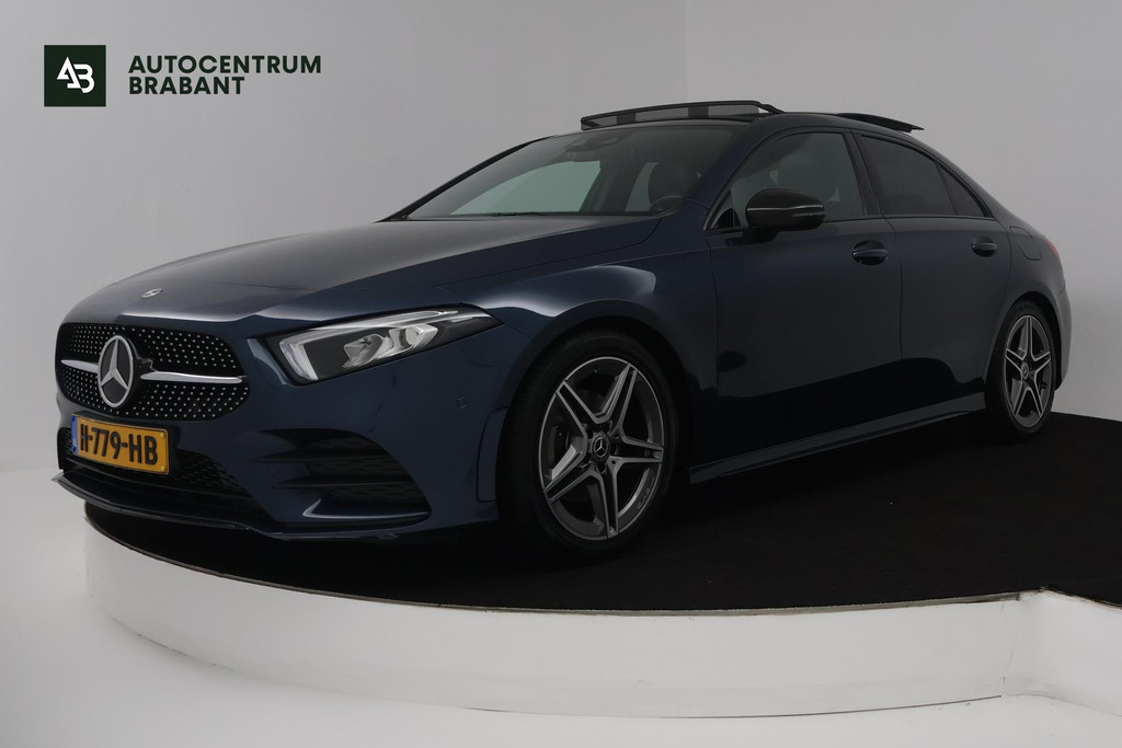 Mercedes-Benz A-Klasse 180 Premium Plus (PANORAMADAK, STOELVERWARMING, SFEERVERLICHTING, CLIMA, CAMERA) 50333008-0.jpg | Autocentrum Brabant Breda