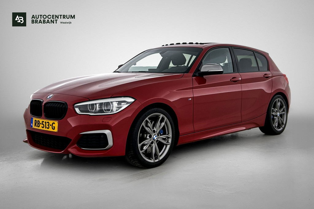 BMW 1-serie M140i High Executive(M-performance uitlaat, Dakraam, Harman/Kardon, StoelV, PDC, Navi Pro, Cruise Con, Etc) 50375929-0.jpg | Autocentrum Brabant Breda