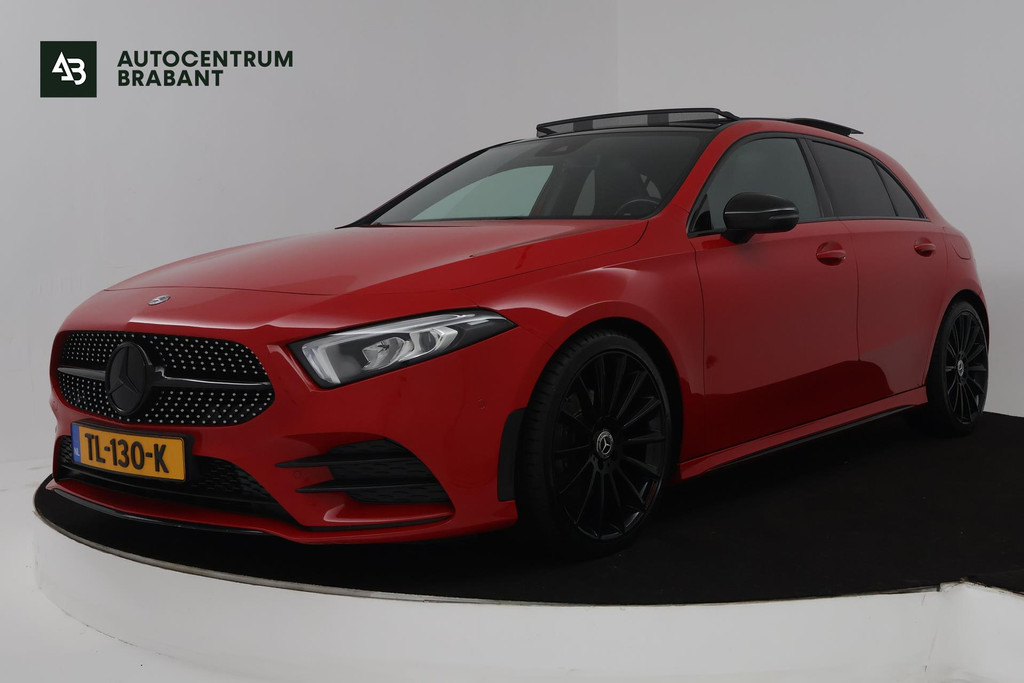 Mercedes-Benz A-Klasse 200 Business Solution AMG (PANORAMADAK, ACHTERUITRIJCAMERA, STOELVERWARMING, NAVIGATIE, PARKEERSENSOREN) 50690538-0.jpg | Autocentrum Brabant Breda