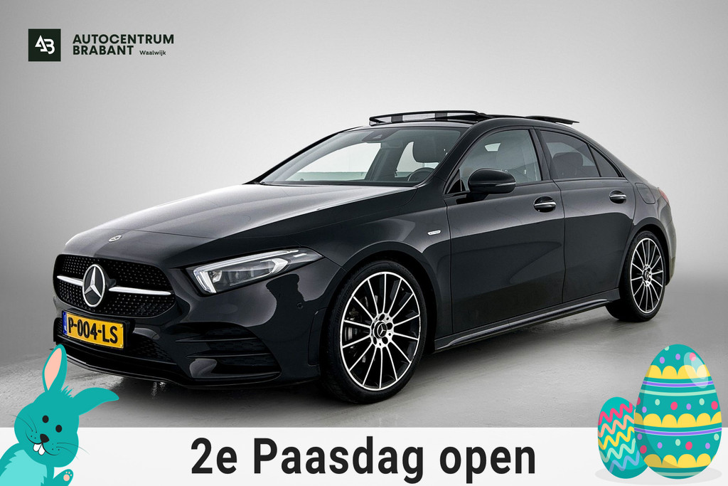 Mercedes-Benz A-Klasse 180 Business Solution AMG Night Upgrade Automaat (PANO, SFEERVERLICHTING, STOELVERWARMING, CAMERA, 1e EIG) 50758050-0.jpg | Autocentrum Brabant Breda