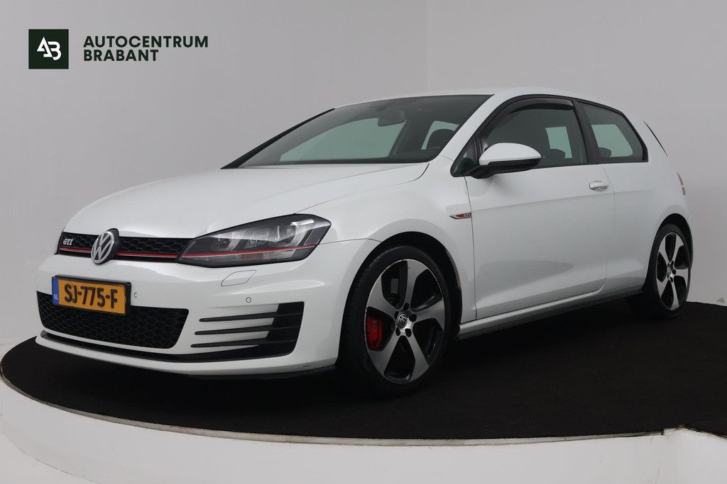 Volkswagen Golf 2.0 TSI GTI Performance (STOELVERWARMING, NAVIGATIE, CRUISE CONTROL, PARKEERSENSOREN) 50847038-0.jpg | Autocentrum Brabant Breda