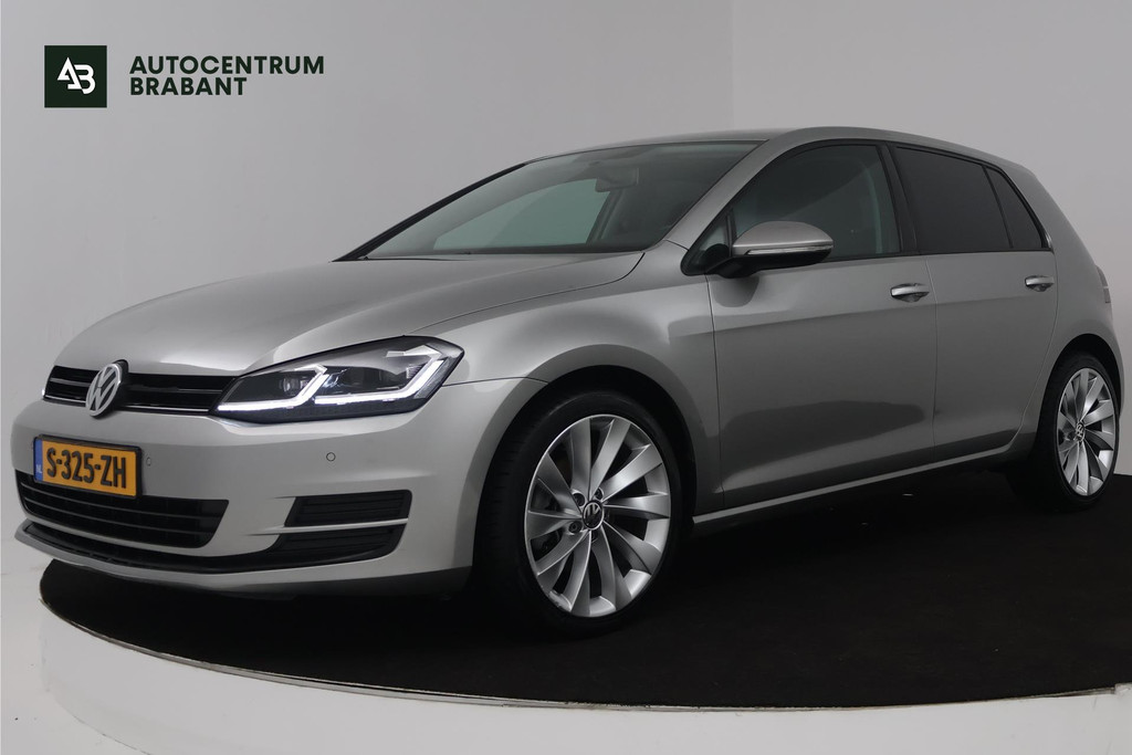 Volkswagen Golf 1.2 TSI Trendline (NAVIGATIE, PARKEERSENSOREN, AUTOMAAT) 50863292-0.jpg | Autocentrum Brabant Breda