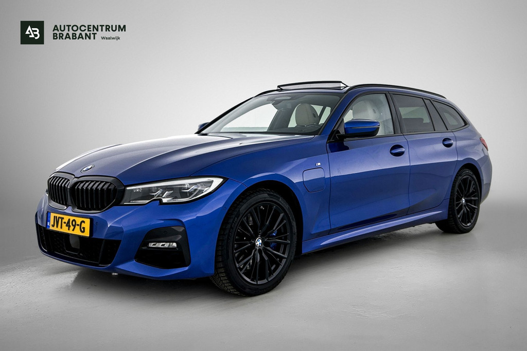 BMW 3 Serie Touring 330e High Executive(Dealer OnderH, Panorama, Laserlights, Navi Pro, Camera, PDC V+A, Cruise Con, Etc) 51068970-0.jpg | Autocentrum Brabant Breda