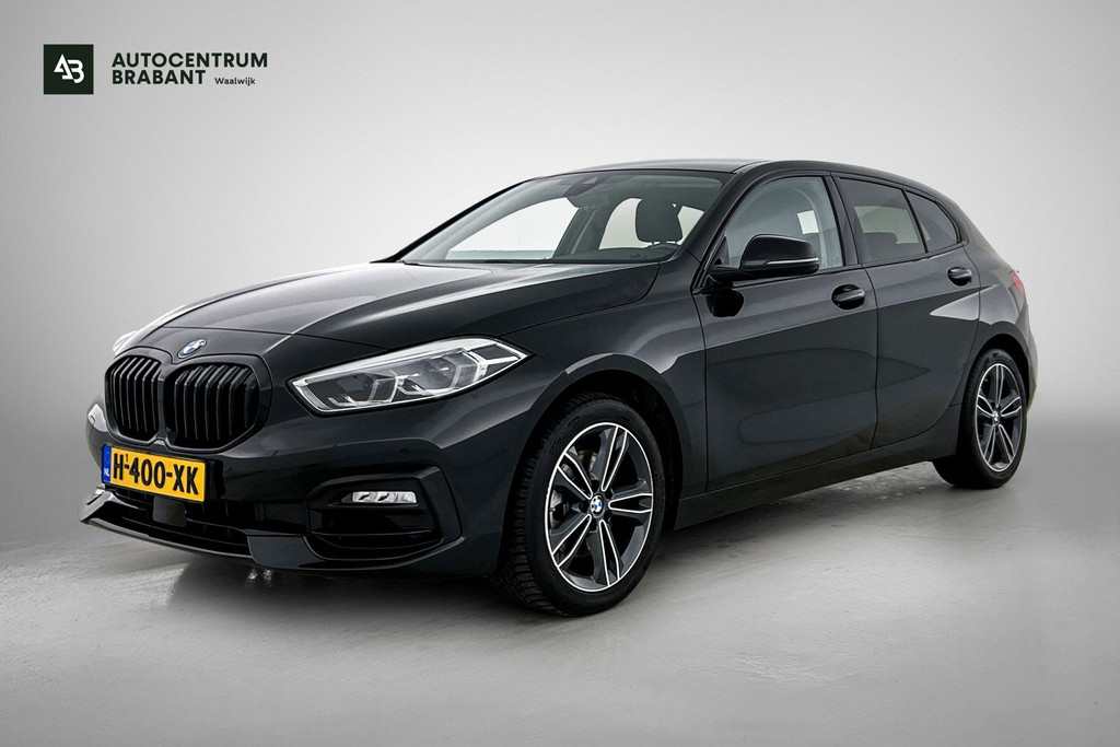 BMW 1-serie 118i Executive Edition (NL-auto, Goed OnderH, Carplay, Navi-groot, PDC V+A, Cruise Control, Etc) 51244005-0.jpg | Autocentrum Brabant Breda