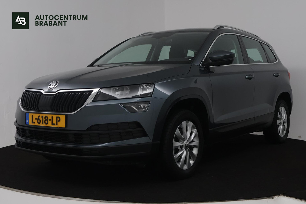 Škoda Karoq 1.5 TSI ACT Style (STOELVERWARMING, CAMERA, SFEERVERLICHTING, NAVIGATIE CARPLAY, CRUISE CONTROL, PARKEERSENSOREN) 51349097-0.jpg | Autocentrum Brabant Breda