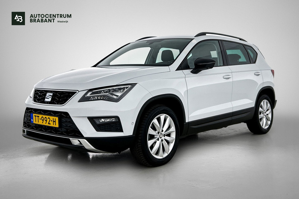 SEAT Ateca 1.0 EcoTSI Style Business Intense Sport (NL-auto, Carplay, Camera, Trekhaak, Parkeersen V+A, Navi, Climate Con, Etc)) 51379555-0.jpg | Autocentrum Brabant Breda