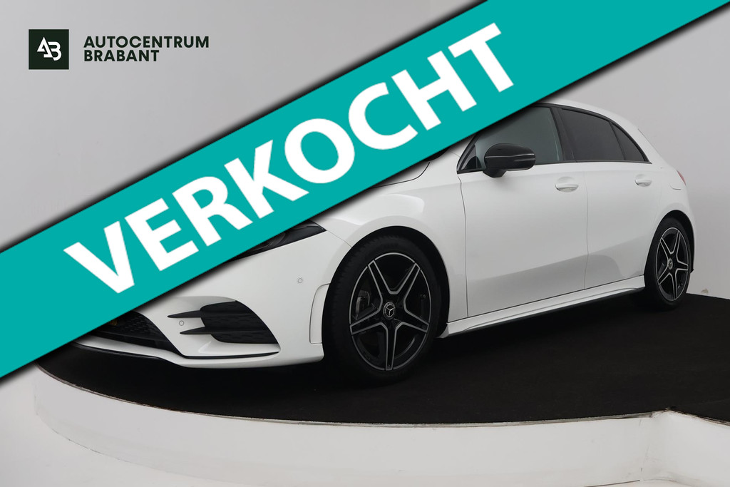 Mercedes-Benz A-Klasse 180 Business Solution AMG (SFEERVERLICHTING, ACHTERUITRIJCAMERA, STOELVERWARMING, NAVIGATIE, SENSOREN) 51403623-0.jpg | Autocentrum Brabant Breda