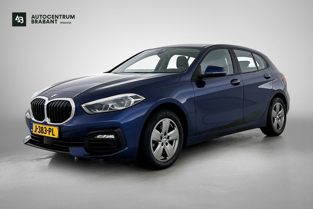 BMW 1-serie 118i Executive Edition SportLine (DealeronderH, StoelV, Climate Con, PDC V+A, Cruise Con, Etc) 51555368-0.jpg | Autocentrum Brabant Breda