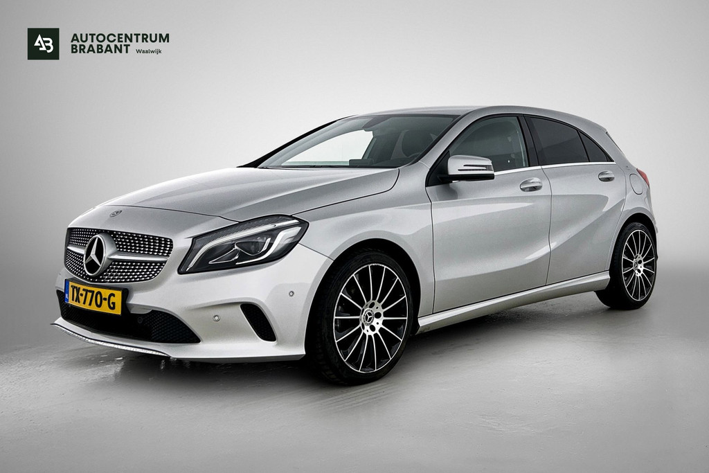 Mercedes-Benz A-Klasse 180 Prestige AMG Style (Goed OnderH, Navi, Stoelv, Camera, Parkeerhulp V+A, Cruise Con, Etc) 51819336-0.jpg | Autocentrum Brabant Breda