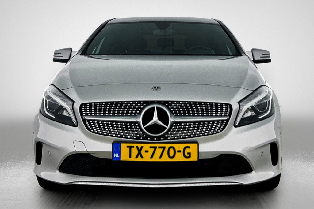 Mercedes-Benz A-Klasse 180 Prestige AMG Style (Goed OnderH, Navi, Stoelv, Camera, Parkeerhulp V+A, Cruise Con, Etc) 51819336-14.jpg | Autocentrum Brabant Breda