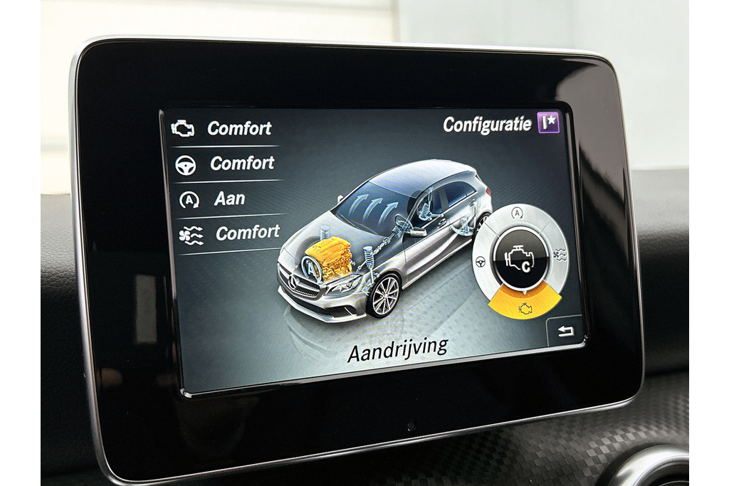 Mercedes-Benz A-Klasse 180 Prestige AMG Style (Goed OnderH, Navi, Stoelv, Camera, Parkeerhulp V+A, Cruise Con, Etc) 51819336-22.jpg | Autocentrum Brabant Breda