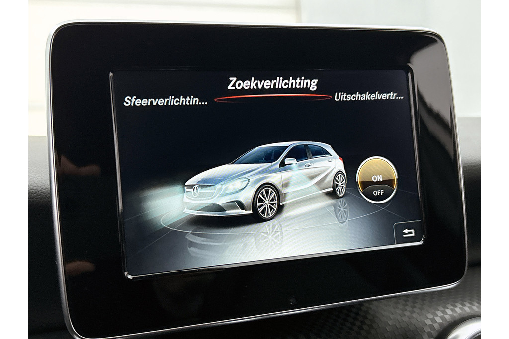 Mercedes-Benz A-Klasse 180 Prestige AMG Style (Goed OnderH, Navi, Stoelv, Camera, Parkeerhulp V+A, Cruise Con, Etc) 51819336-23.jpg | Autocentrum Brabant Breda