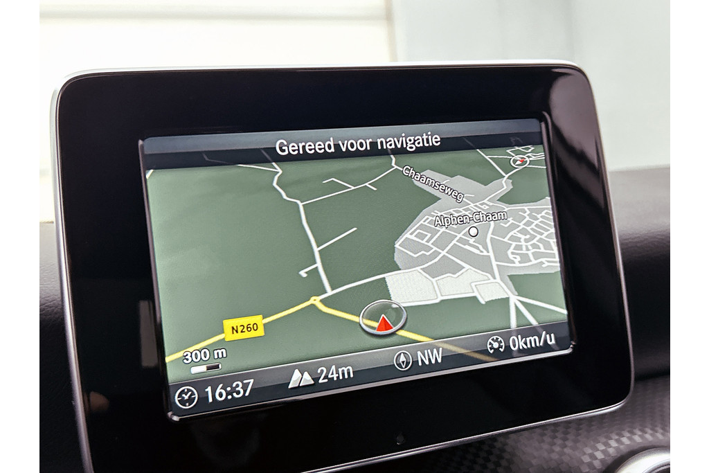 Mercedes-Benz A-Klasse 180 Prestige AMG Style (Goed OnderH, Navi, Stoelv, Camera, Parkeerhulp V+A, Cruise Con, Etc) 51819336-8.jpg | Autocentrum Brabant Breda