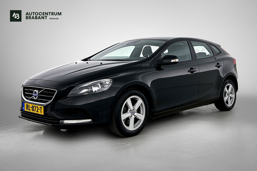 Volvo V40 1.6 T2 Kinetic(Goed OnderH, Navi, Parkeersensoren, Cruise Con, Airco, Etc) 51854814-0.jpg | Autocentrum Brabant Breda