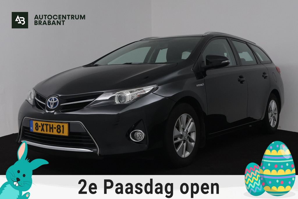 Toyota Auris 1.8 Hybrid Aspiration (ACHTERUITRIJCAMERA, NAVIGATIE, AUTOMAAT) 51860849-0.jpg | Autocentrum Brabant Breda