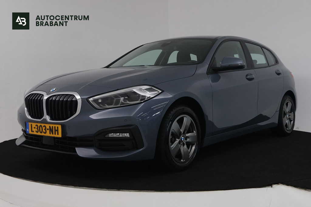 BMW 1-serie 118i Business Edition (NAVIGATIE, PARKEERSENSOREN, CRUISE CONTROL) 52018222-0.jpg | Autocentrum Brabant Breda