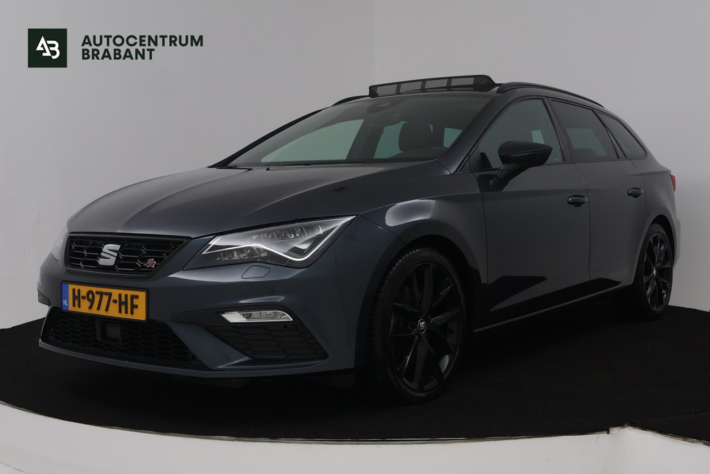 SEAT Leon ST 1.5 TSI FR Ultimate Edition Black (PANORAMADAK, CAMERA, STOELVERWARMING, NAVIGATIE, PARKEERSENSOREN, DIGI COCKPIT) ) 52018322-0.jpg | Autocentrum Brabant Breda