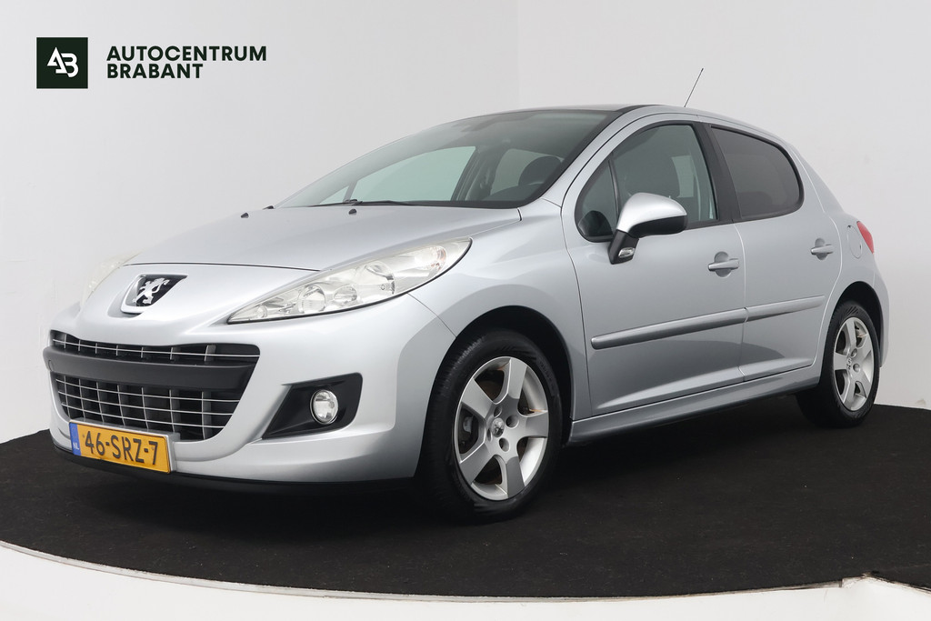 Peugeot 207 1.6 VTi Allure (PANORAMADAK, TREKHAAK, CRUISE CONTROL, NAVIGATIE, PARKEERSENSOREN) 52153849-0.jpg | Autocentrum Brabant Breda