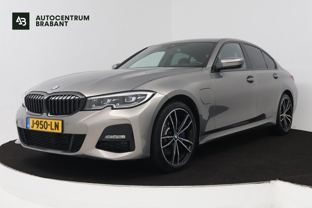 BMW 3 Serie 330e eDrive Edition M Sport (HARMAN/KARDON, M-PAKKET, STOELVERWAMRING, DEALER ONDERHOUDEN) 52153886-0.jpg | Autocentrum Brabant Breda