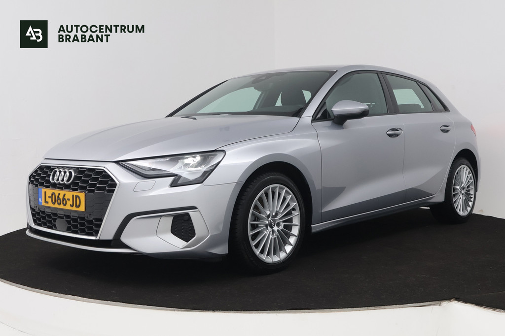 Audi A3 Sportback 35 TFSI S edition (STOELVERWARMING, ELEKTR STOELEN, NAVIGATIE, DIGITALE COCKPIT, LANE-ASSIST, SENSOREN) 52203921-0.jpg | Autocentrum Brabant Breda