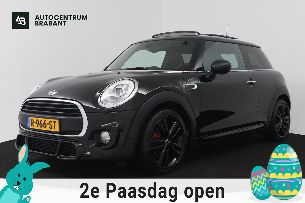 MINI Mini 1.5 One Chili Business (PANORAMADAK, PARKEERSENSOREN, CRUISE CONTROL, NAVIGATIE, STOELVERWARMING, SFEERVERLICHTING) 52229757-0.jpg | Autocentrum Brabant Breda