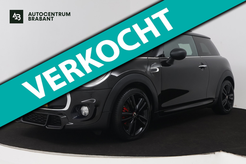 MINI Mini 1.5 One Chili Business (PANORAMADAK, PARKEERSENSOREN, CRUISE CONTROL, NAVIGATIE, STOELVERWARMING, SFEERVERLICHTING) 52229757-0.jpg | Autocentrum Brabant Breda