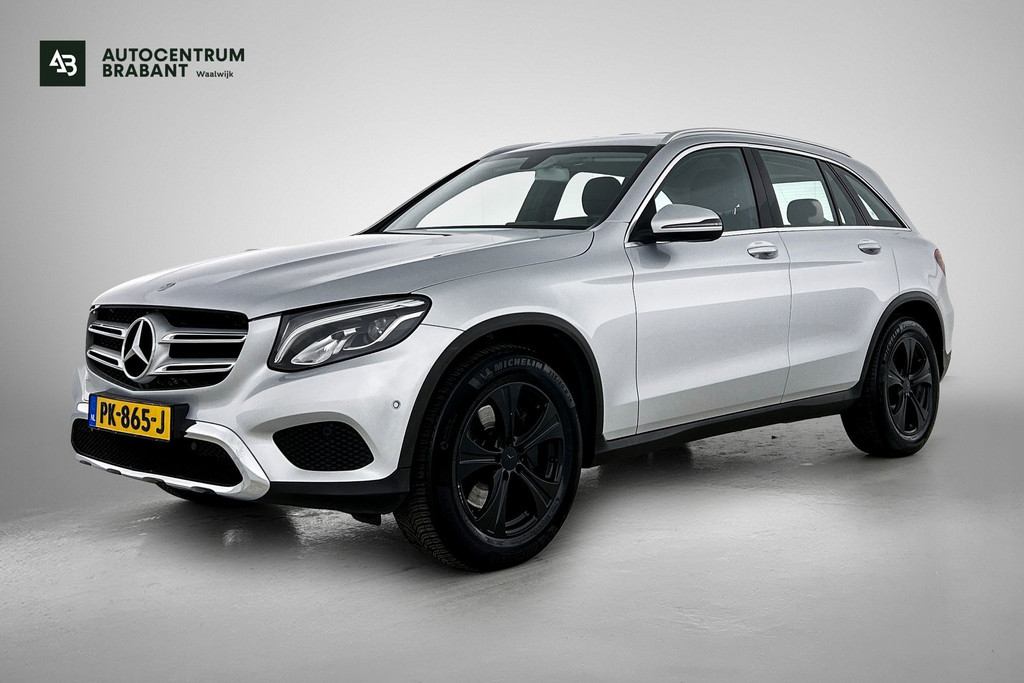 Mercedes-Benz GLC 250 4MATIC Prestige (Goed OnderH, Carplay, Navi, StoelV, Camera, Climate Con, Etc) 52405459-0.jpg | Autocentrum Brabant Breda