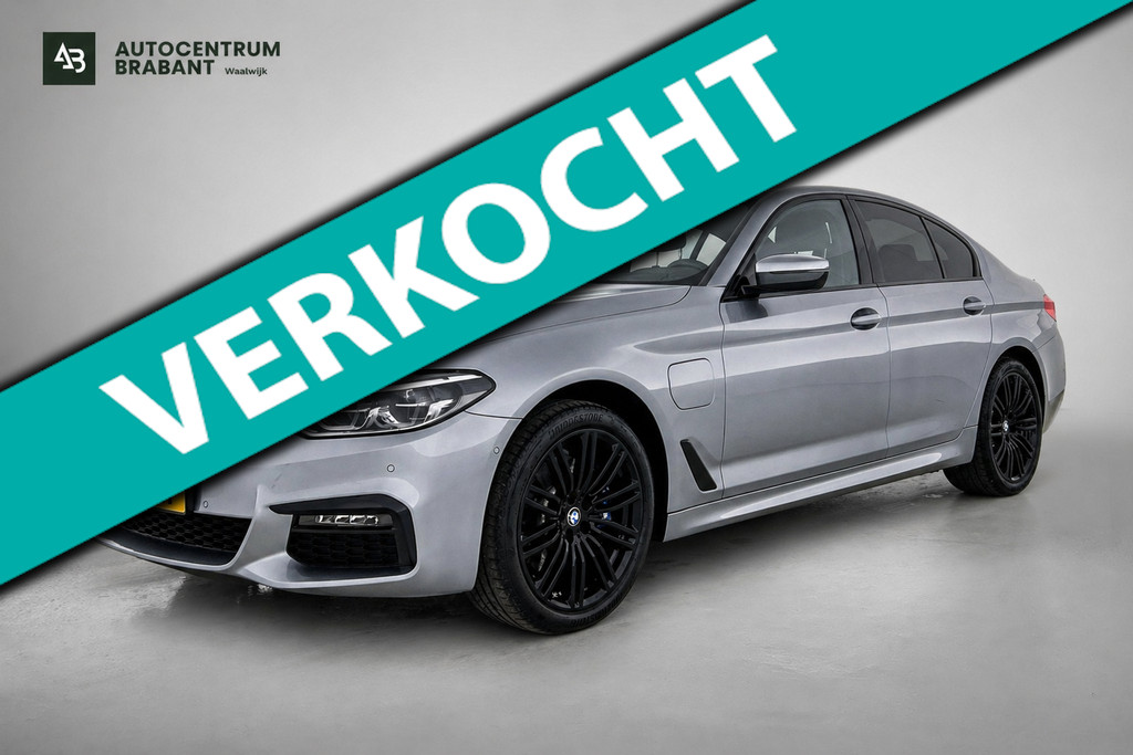 BMW 5 Serie 530e iPerformance High Executive M-Sport | 252PK | Dealer onderH | Sfeerverl | Head-up | StoelverW | Camera | Carplay 52451504-0.jpg | Autocentrum Brabant Breda