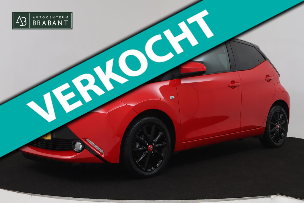Toyota Aygo 1.0 VVT-i x-joy (BLUETOOTH, ACHTERUITRIJCAMERA, NL-AUTO) 52533540-0.jpg | Autocentrum Brabant Breda