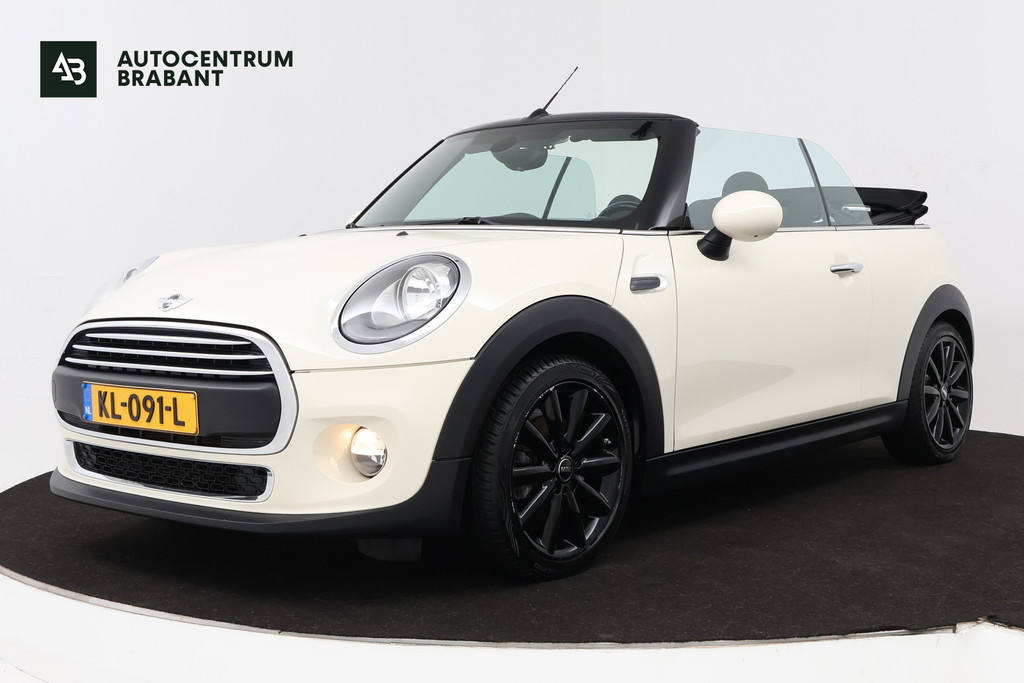 MINI Cabrio 1.2 One Pepper Business (STOELVERWARMING, NAVIGATIE, CRUISE CONTROL, PARKEERSENSOREN) 52584811-0.jpg | Autocentrum Brabant Breda