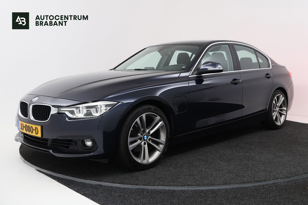 BMW 3 Serie 330e Centennial Executive(NL-auto, Goed OnderH, Navi, Parkeersensoren, Climate Con, Cruise Con, Etc) 52587017-0.jpg | Autocentrum Brabant Breda